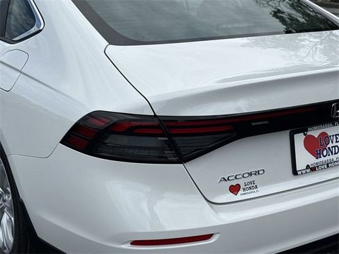 New 2025 Honda Accord LX image 11