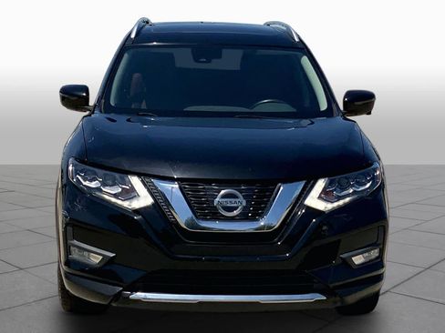 Used 2017 Nissan Rogue SL w/ SL Premium Package FWD image 4