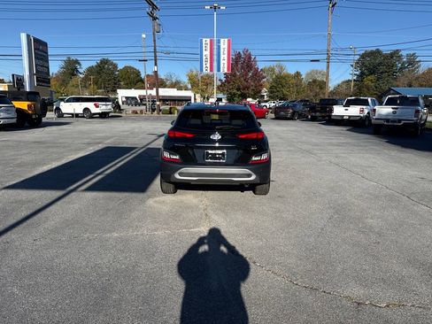 Used 2023 Hyundai Kona Limited w/ Cargo Package image 4