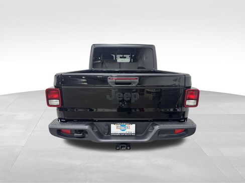 Used 2023 Jeep Gladiator Sport AWD/4WD image 20