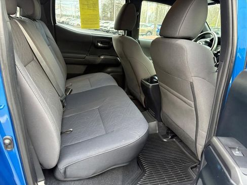 Used 2016 Toyota Tacoma TRD Off-Road w/ Towing Package image 20