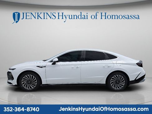 New 2026 Hyundai Sonata SEL FWD image 8