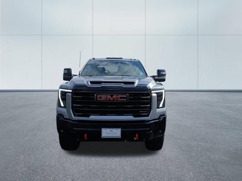 Used 2026 GMC Sierra 2500 AT4X AWD/4WD image 11