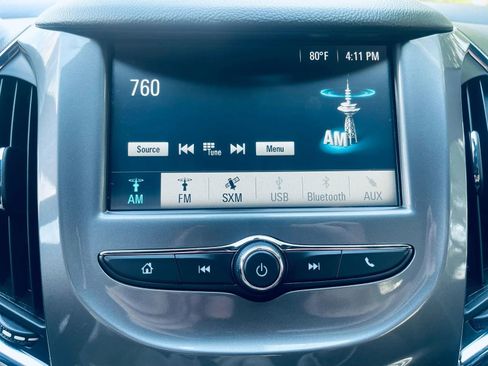 Used 2017 Chevrolet Cruze LT w/ Convenience Package image 14