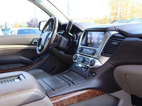 Used 2017 Chevrolet Tahoe Premier image 29