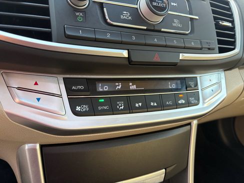 Used 2014 Honda Accord EX image 20