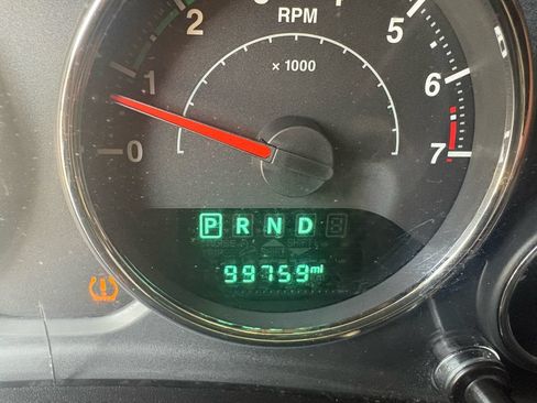 Used 2015 Jeep Wrangler Unlimited Sport AWD/4WD image 16