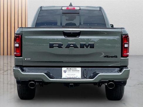 New 2026 RAM 1500 Express AWD/4WD image 7