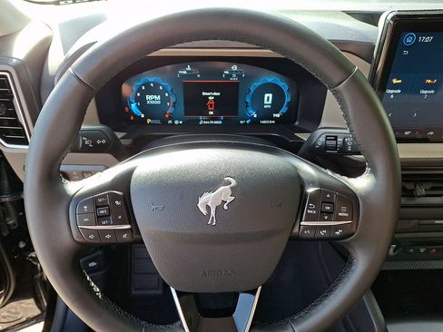 Used 2025 Ford Bronco Sport Big Bend w/ Convenience Package AWD/4WD image 19