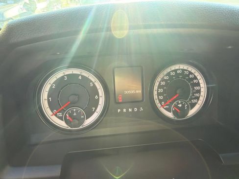 Used 2024 RAM 1500 Warlock AWD/4WD image 13