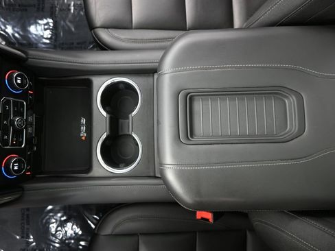 Used 2023 Chevrolet Tahoe Z71 w/ Luxury Package image 38