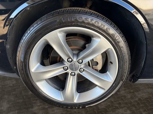 Used 2016 Dodge Challenger R/T RWD image 32