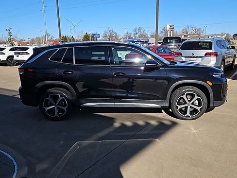 New 2026 Volkswagen Tiguan SE image 4