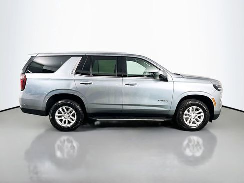 Used 2025 Chevrolet Tahoe LT image 4