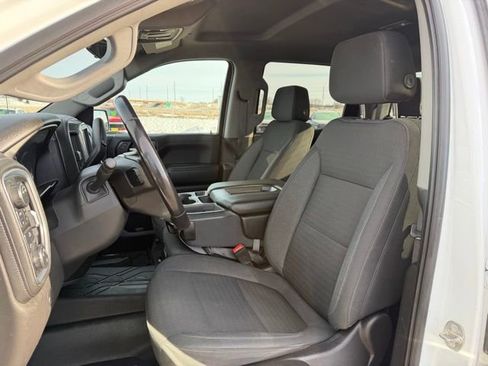 Used 2021 Chevrolet Silverado 1500 LT image 19