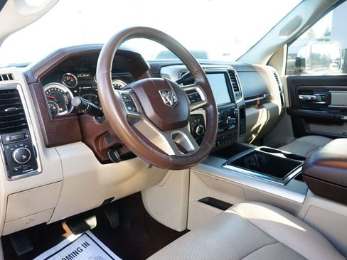 Used 2014 RAM 2500 Laramie w/ Protection Group image 14