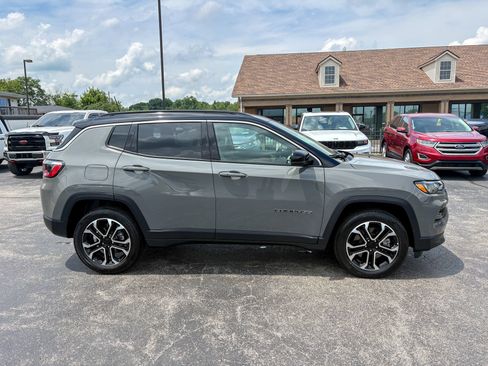 Used 2023 Jeep Compass Limited AWD/4WD image 22