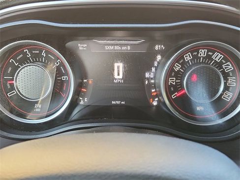 Used 2015 Dodge Challenger SXT w/ Driver Convenience Group image 12