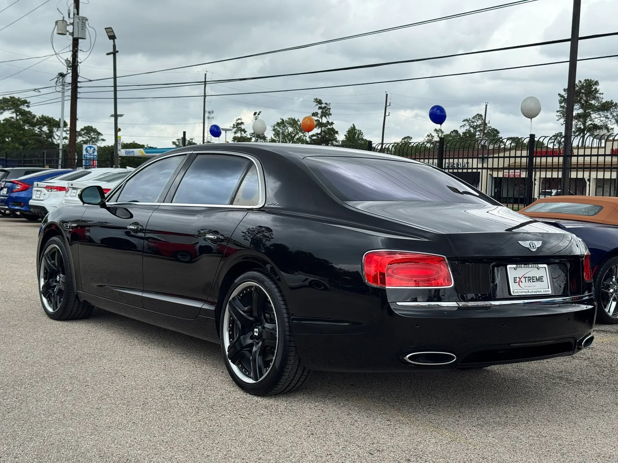 Used 2014 Bentley Flying Spur W12 AWD/4WD image 8
