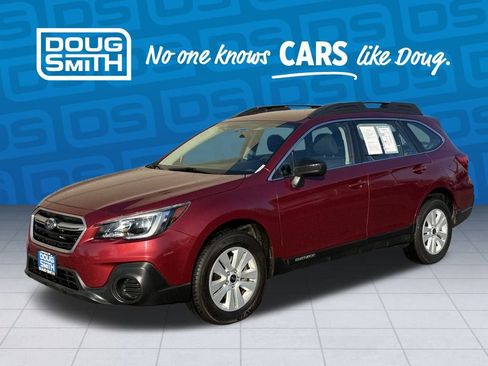 Used 2018 Subaru Outback 2.5i image 1