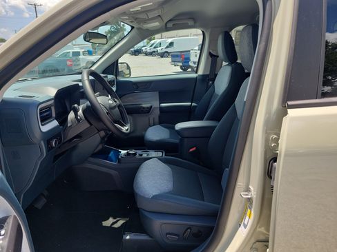 New 2025 Ford Maverick XLT w/ XLT Luxury Package image 16