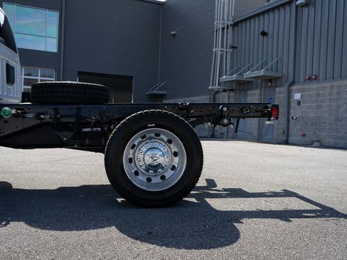 New 2026 RAM 4500 Tradesman w/ Laramie Trim Package image 6