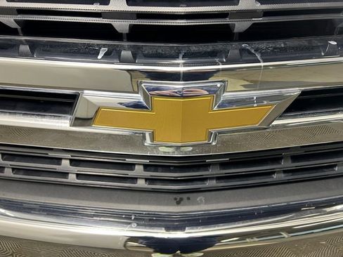 Used 2022 Chevrolet Silverado 1500 LT image 10