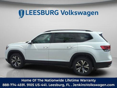 New 2026 Volkswagen Atlas SE image 10