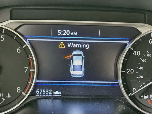 Used 2021 Nissan Altima 2.5 SV FWD image 18