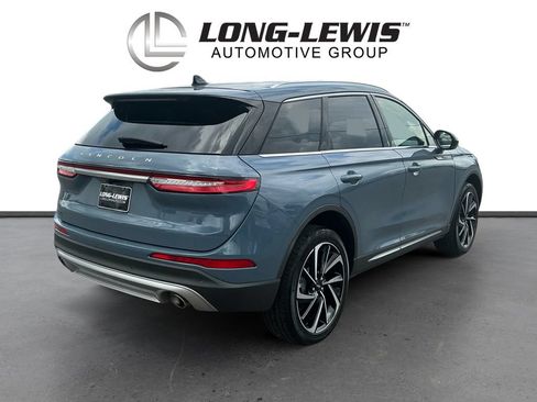 Certified 2024 Lincoln Corsair Reserve FWD image 7
