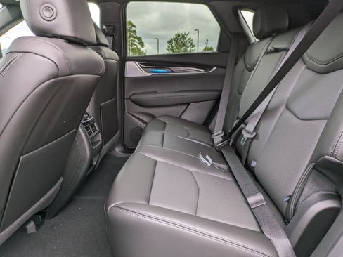 Used 2024 Cadillac XT5 Premium Luxury image 22