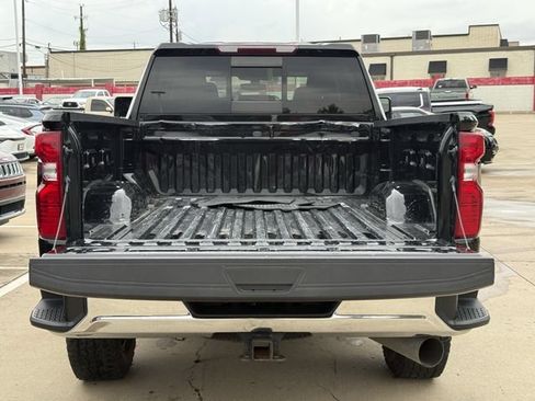 Used 2022 Chevrolet Silverado 2500 LT w/ Convenience Package AWD/4WD image 32