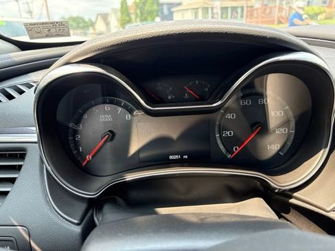 Used 2016 Chevrolet Impala LT w/ Convenience Package FWD image 12