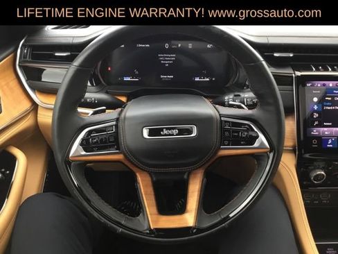 Used 2024 Jeep Grand Cherokee L Summit AWD/4WD image 30