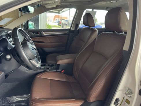 Used 2019 Subaru Outback 3.6R Touring w/ Popular Package #3A AWD/4WD image 14
