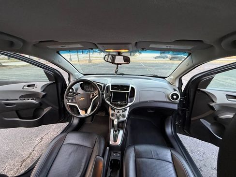 Used 2019 Chevrolet Sonic Premier image 27