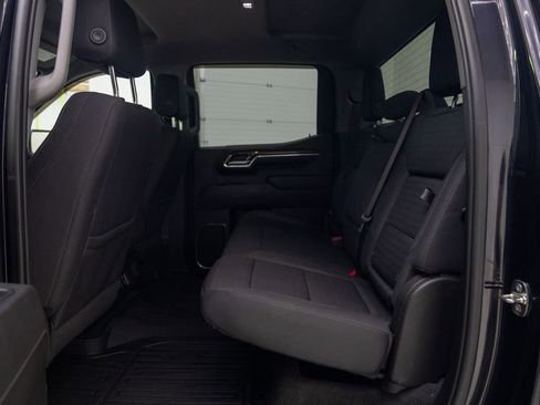 Used 2022 GMC Sierra 1500 Elevation image 17