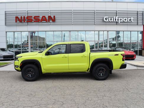 New 2026 Nissan Frontier PRO-4X w/ Pro-4x Convenience Package AWD/4WD image 3