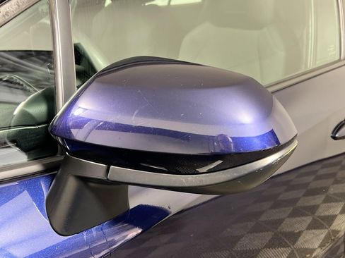 Used 2022 Toyota Corolla LE image 6