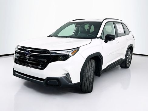 Used 2026 Subaru Forester Touring AWD/4WD image 1