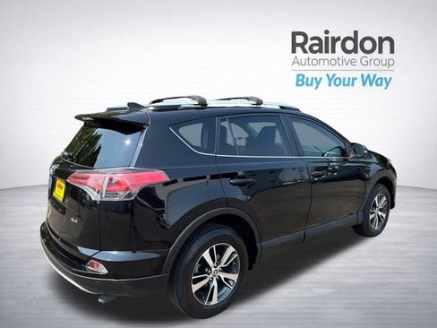 Used 2016 Toyota RAV4 XLE w/ Convenience Package FWD image 7