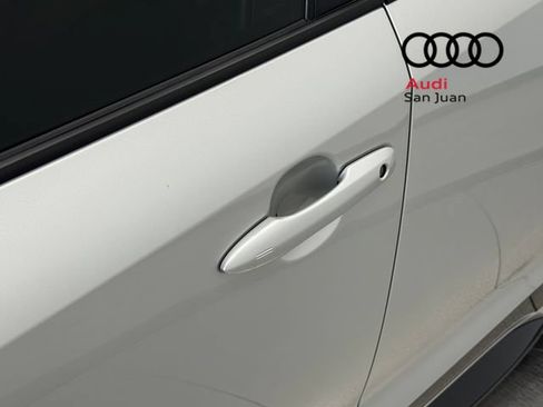 Used 2026 Toyota Corolla SE FWD image 7