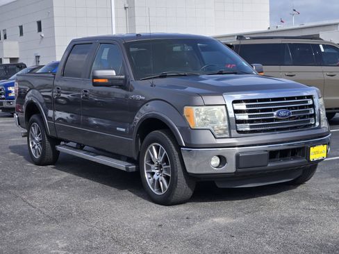 Used 2014 Ford F150 Lariat w/ Equipment Group 501A Mid image 3
