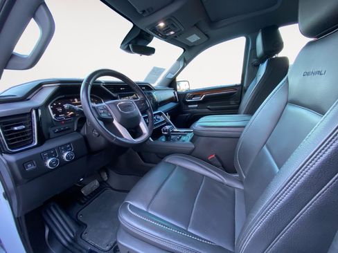 Used 2023 GMC Sierra 1500 Denali w/ Denali Reserve Package image 23