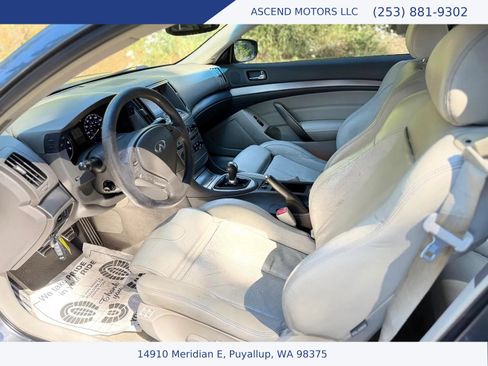 Used 2010 INFINITI G37 Sport w/ Navigation Pkg RWD image 9