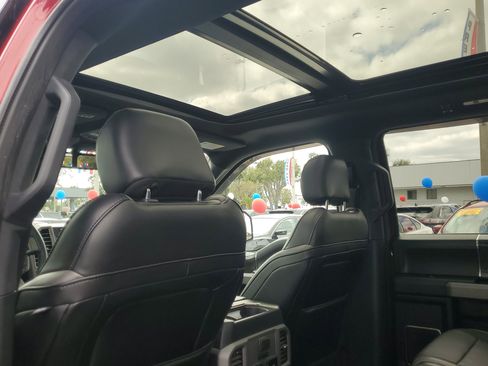 Used 2019 Ford F150 Raptor w/ Equipment Group 802A Luxury image 14