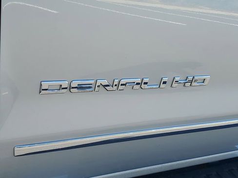 Used 2018 GMC Sierra 2500 Denali w/ Duramax Plus Package image 27