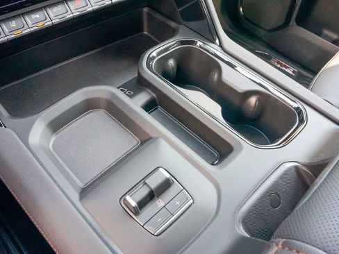 New 2026 GMC Sierra 2500 AT4 w/ AT4 Premium Plus Package image 16