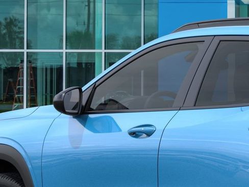 New 2026 Chevrolet Trax RS FWD image 14