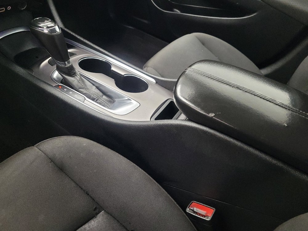 Used 2020 Chevrolet Malibu LT FWD image 26